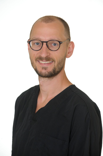 Simon Bertram