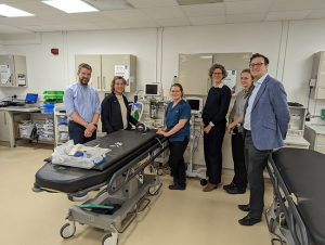 local-mp-cave-vets-visit